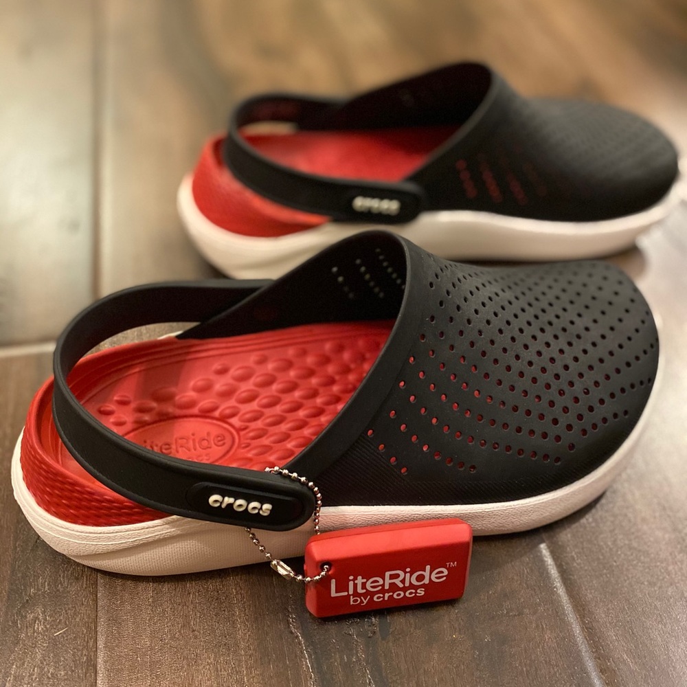 NWOT Crocs - LiteRide Clog